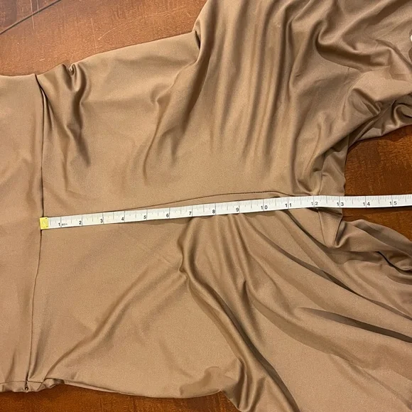 Wide leg jumpsuit/ romper crisscross back,  gold chain w/ rhinestones. Tan. Sz M - Picture 10 of 11